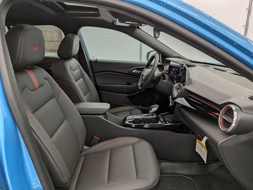 Thumbnail: 2026 Chevrolet Trax - 12