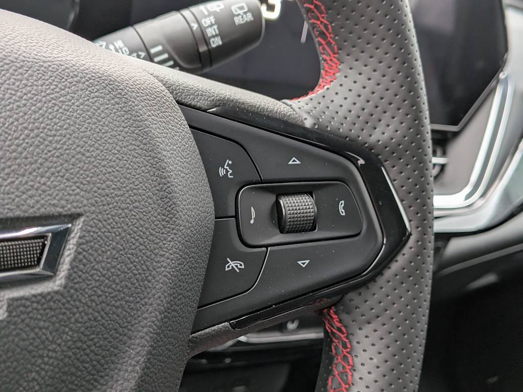 Thumbnail: 2026 Chevrolet Trax - 32