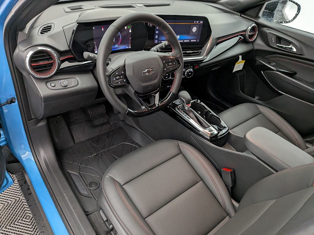 Thumbnail: 2026 Chevrolet Trax - 2