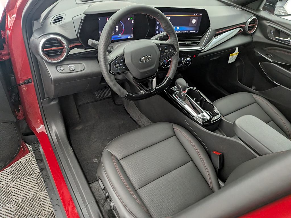 Thumbnail: 2026 Chevrolet Trax - 2