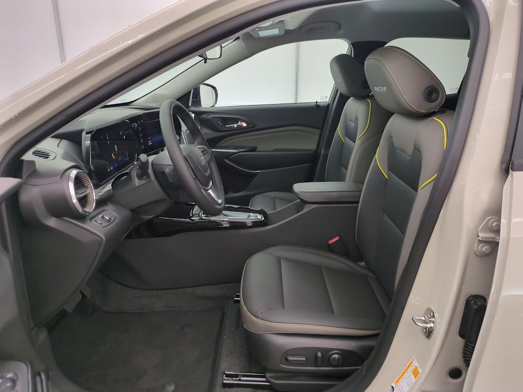 Thumbnail: 2026 Chevrolet Trax - 11