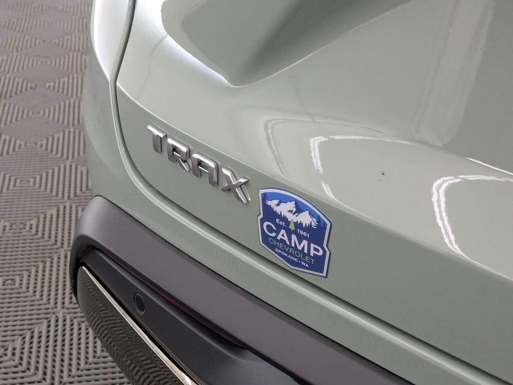 Thumbnail: 2026 Chevrolet Trax - 26