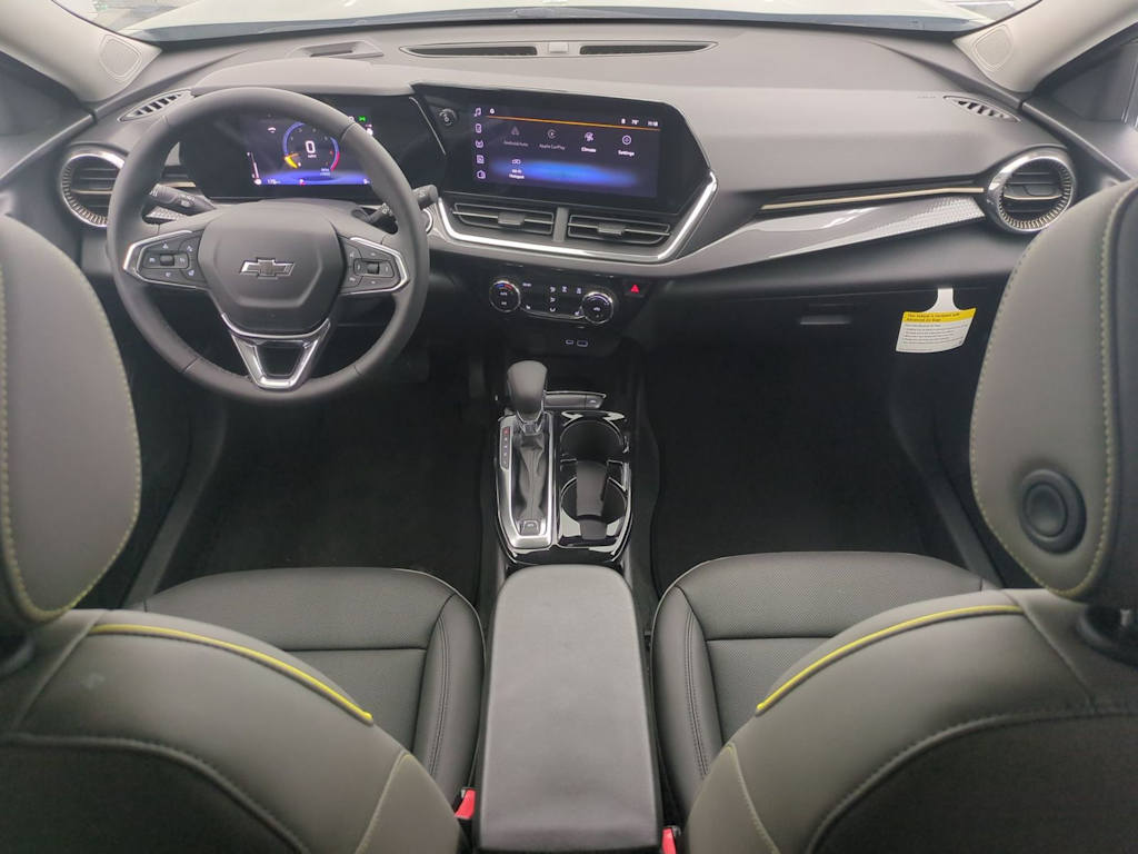 Thumbnail: 2026 Chevrolet Trax - 10