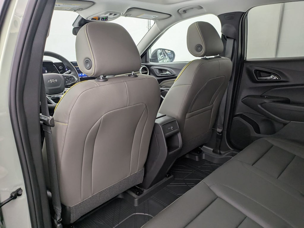 Thumbnail: 2026 Chevrolet Trax - 13