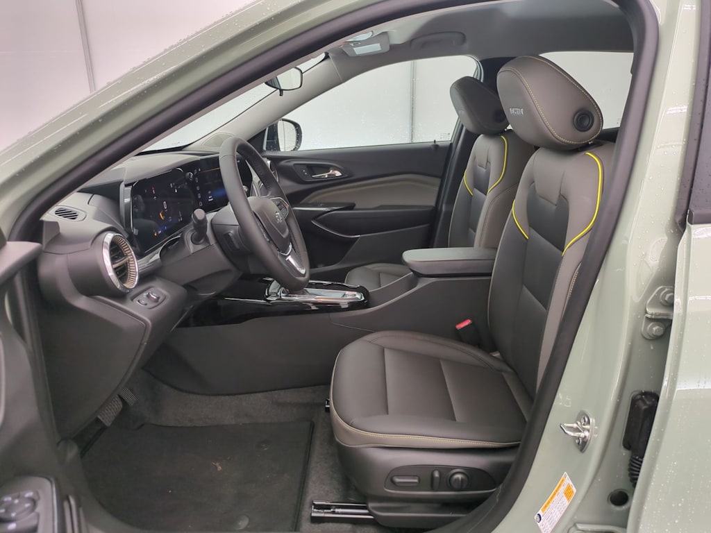Thumbnail: 2026 Chevrolet Trax - 11