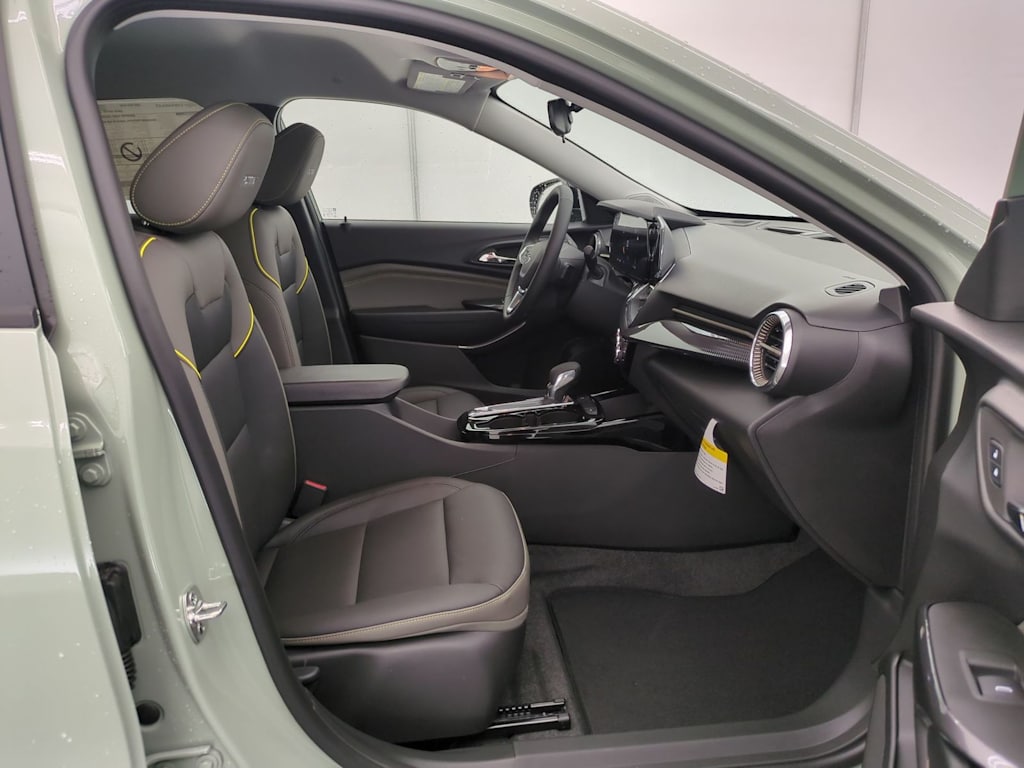 Thumbnail: 2026 Chevrolet Trax - 12