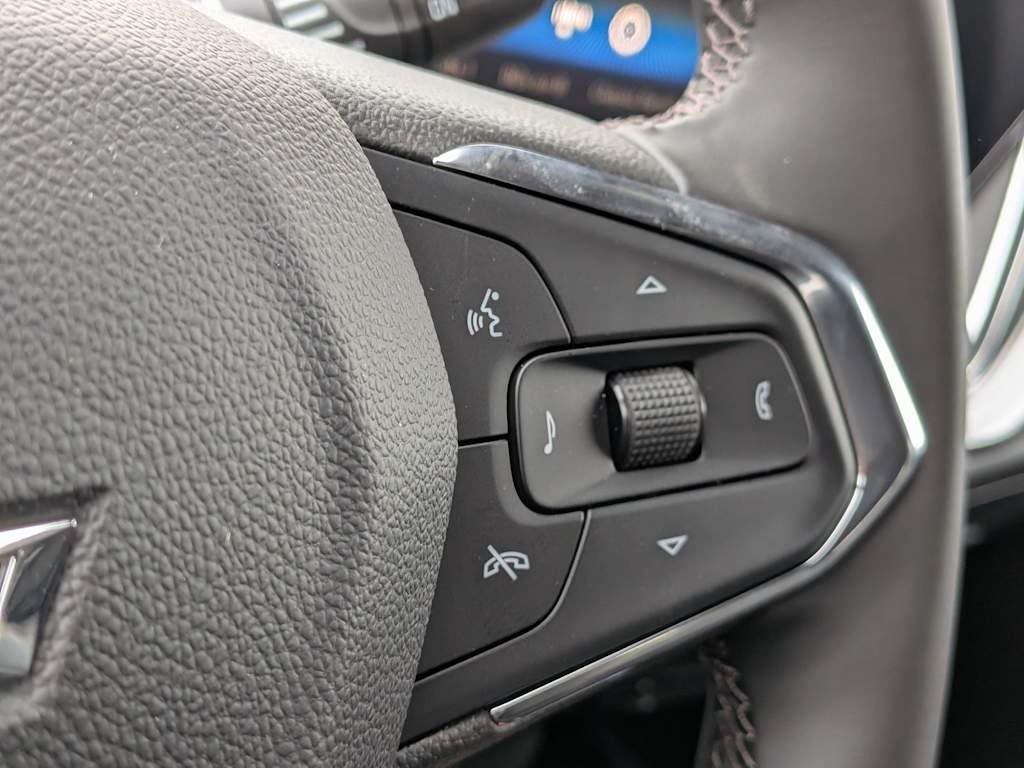 Thumbnail: 2026 Chevrolet Trax - 32