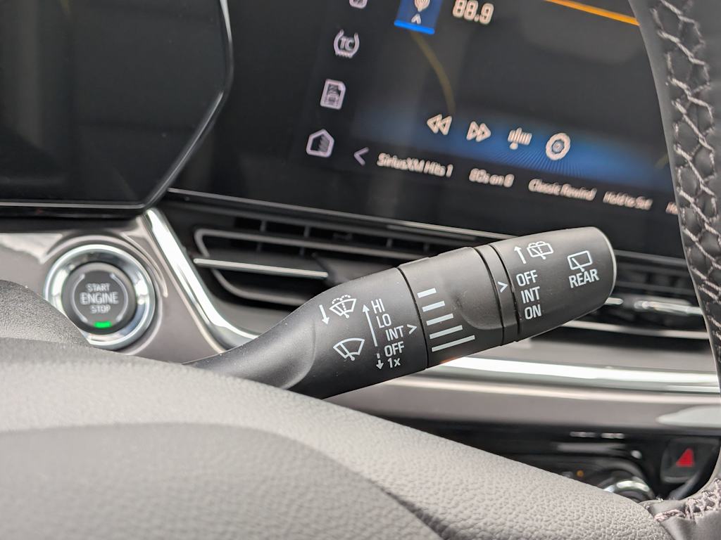 Thumbnail: 2025 Chevrolet Trax - 17