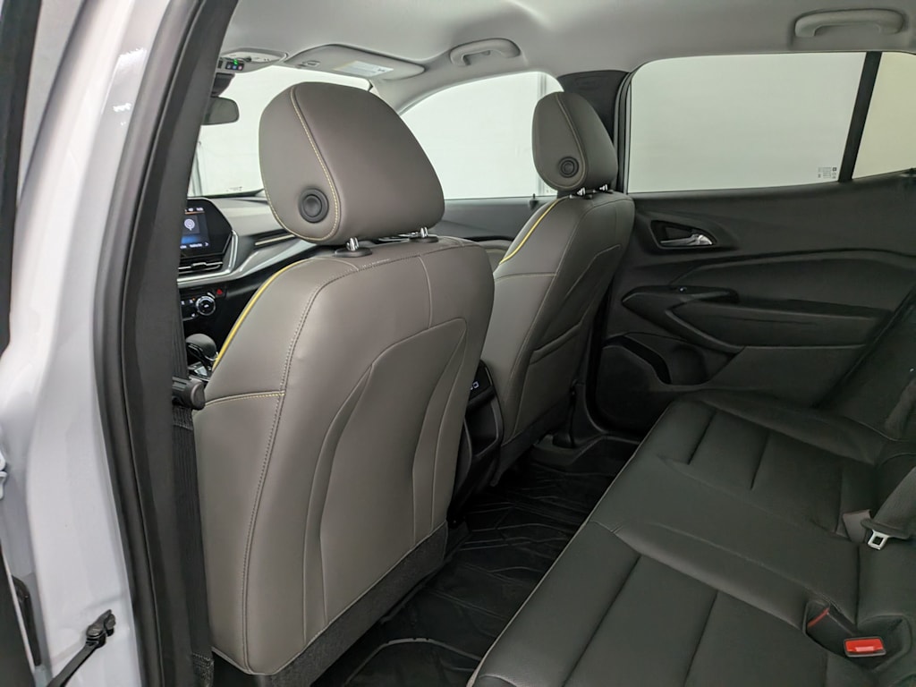 Thumbnail: 2025 Chevrolet Trax - 13