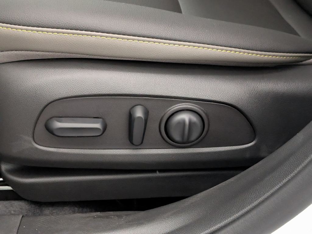 Thumbnail: 2025 Chevrolet Trax - 27