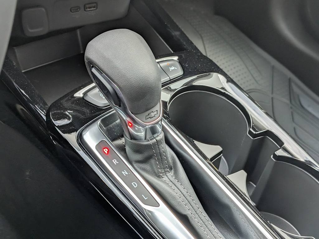 Thumbnail: 2025 Chevrolet Trax - 16