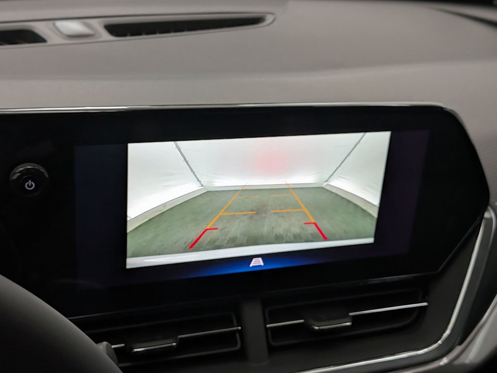 Thumbnail: 2025 Chevrolet Trax - 32