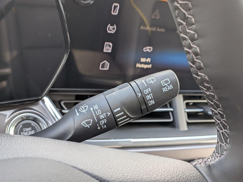 Thumbnail: 2025 Chevrolet Trax - 17