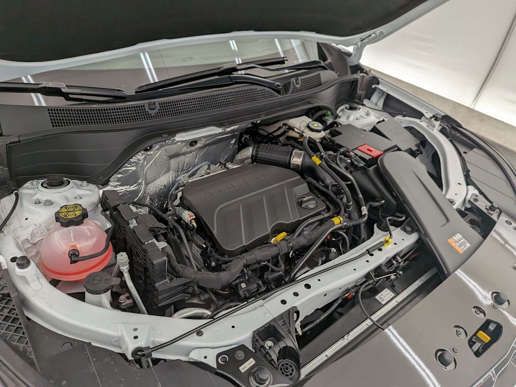 Thumbnail: 2025 Chevrolet Trax - 9