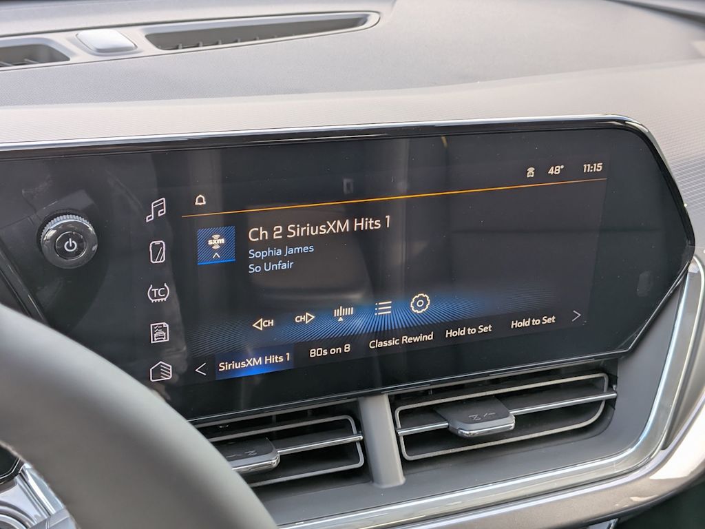 Thumbnail: 2025 Chevrolet Trax - 33