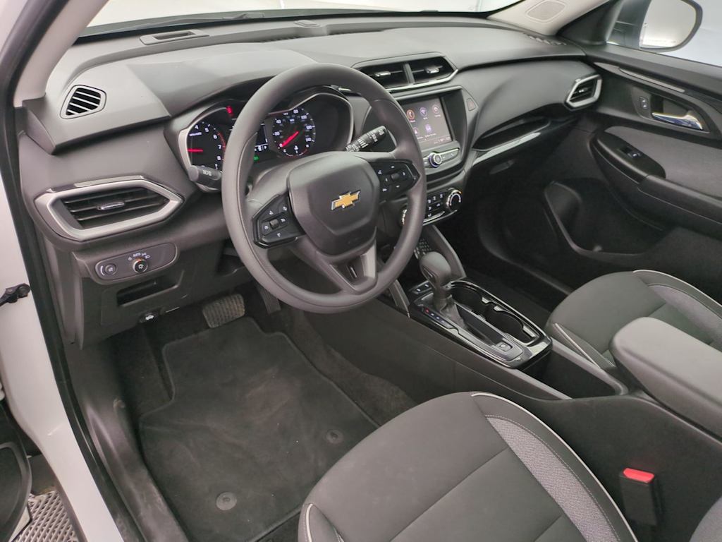 Thumbnail: 2023 Chevrolet TrailBlazer - 2