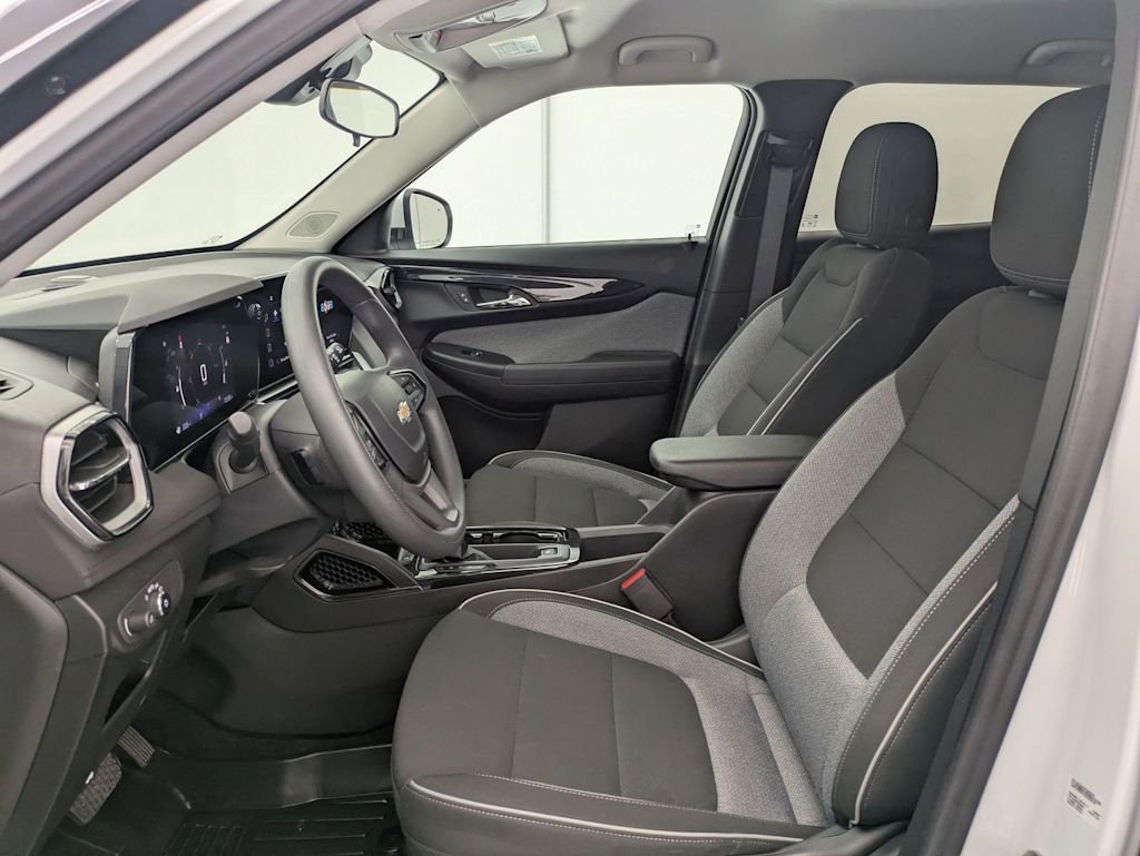 Thumbnail: 2024 Chevrolet TrailBlazer - 10
