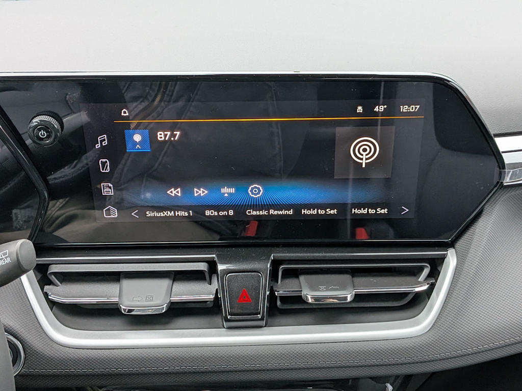 Thumbnail: 2026 Chevrolet TrailBlazer - 15