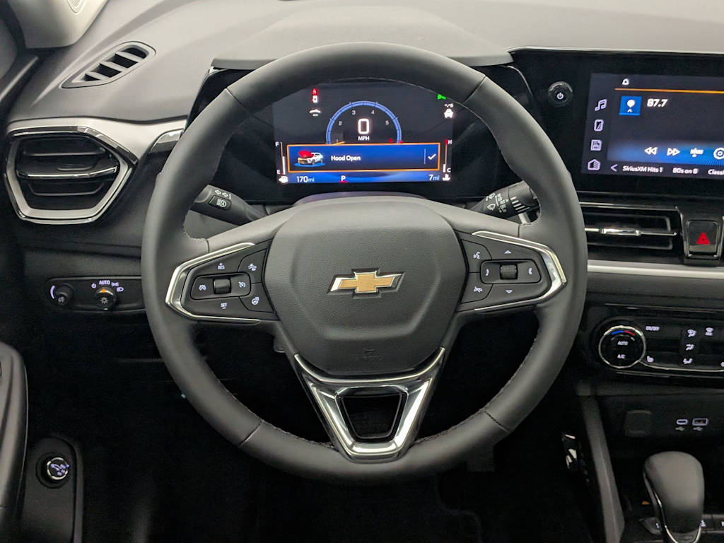 Thumbnail: 2026 Chevrolet TrailBlazer - 14