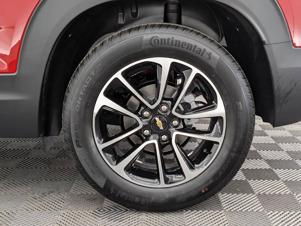 Thumbnail: 2026 Chevrolet TrailBlazer - 8