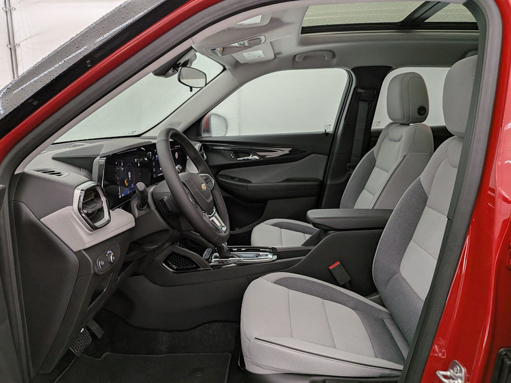 Thumbnail: 2026 Chevrolet TrailBlazer - 11