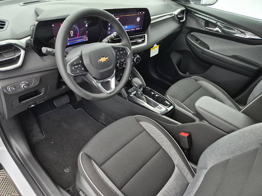 Thumbnail: 2026 Chevrolet TrailBlazer - 2