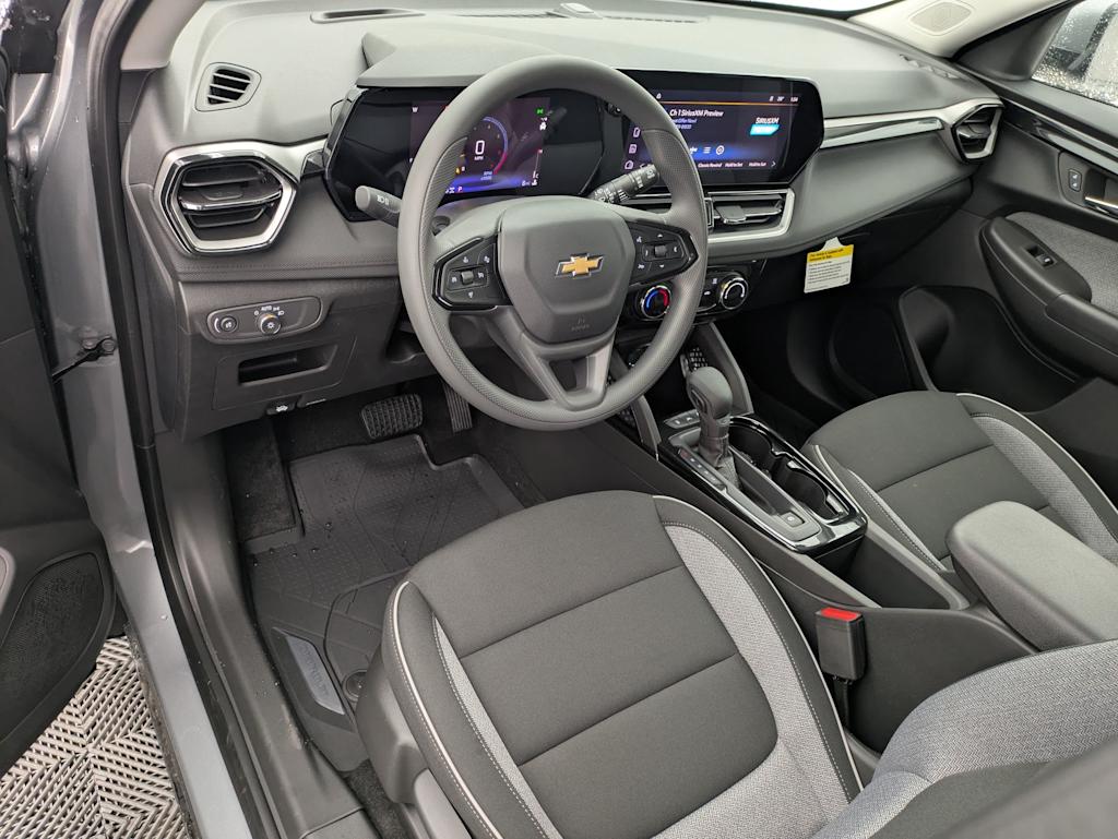 Thumbnail: 2026 Chevrolet TrailBlazer - 2
