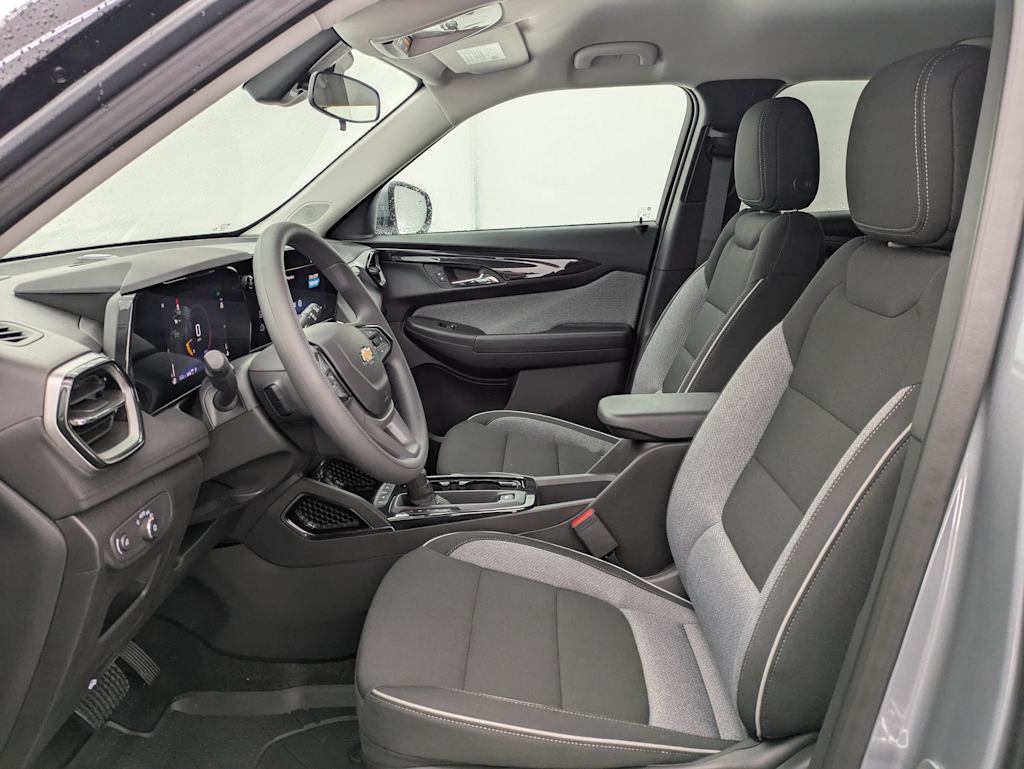 Thumbnail: 2026 Chevrolet TrailBlazer - 11