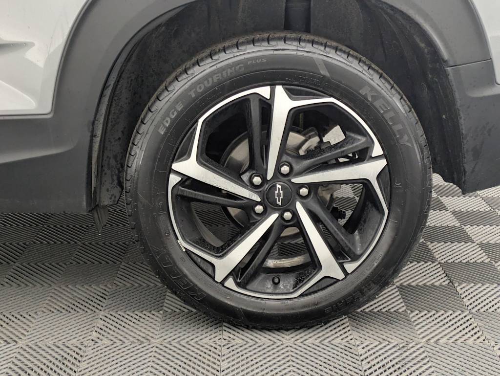 Thumbnail: 2023 Chevrolet TrailBlazer - 7