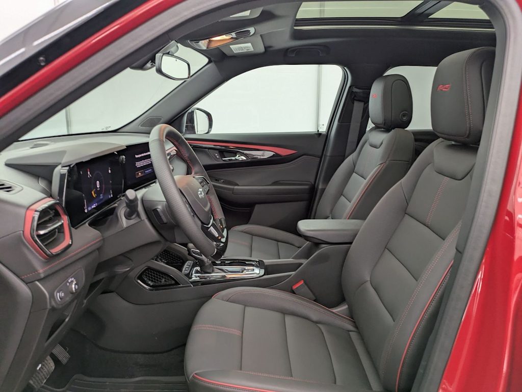Thumbnail: 2026 Chevrolet TrailBlazer - 11