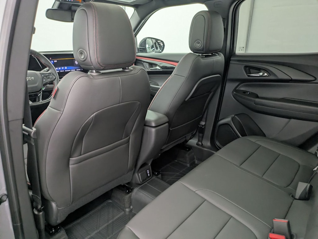 Thumbnail: 2026 Chevrolet TrailBlazer - 12