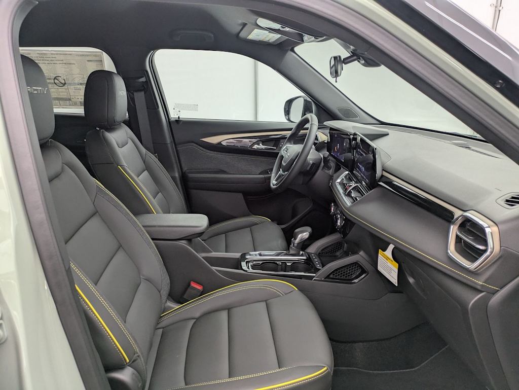 Thumbnail: 2026 Chevrolet TrailBlazer - 11