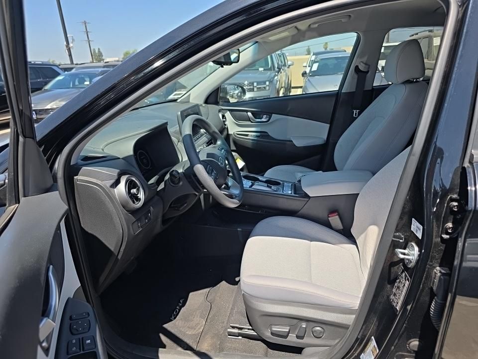 Thumbnail: 2023 Hyundai Kona - 5