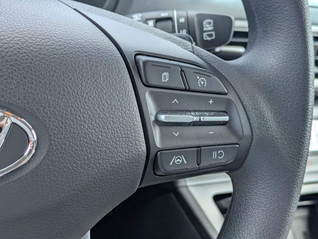 Thumbnail: 2023 Hyundai Kona - 31