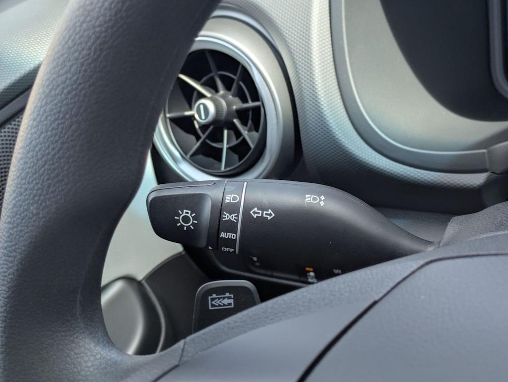 Thumbnail: 2023 Hyundai Kona - 33
