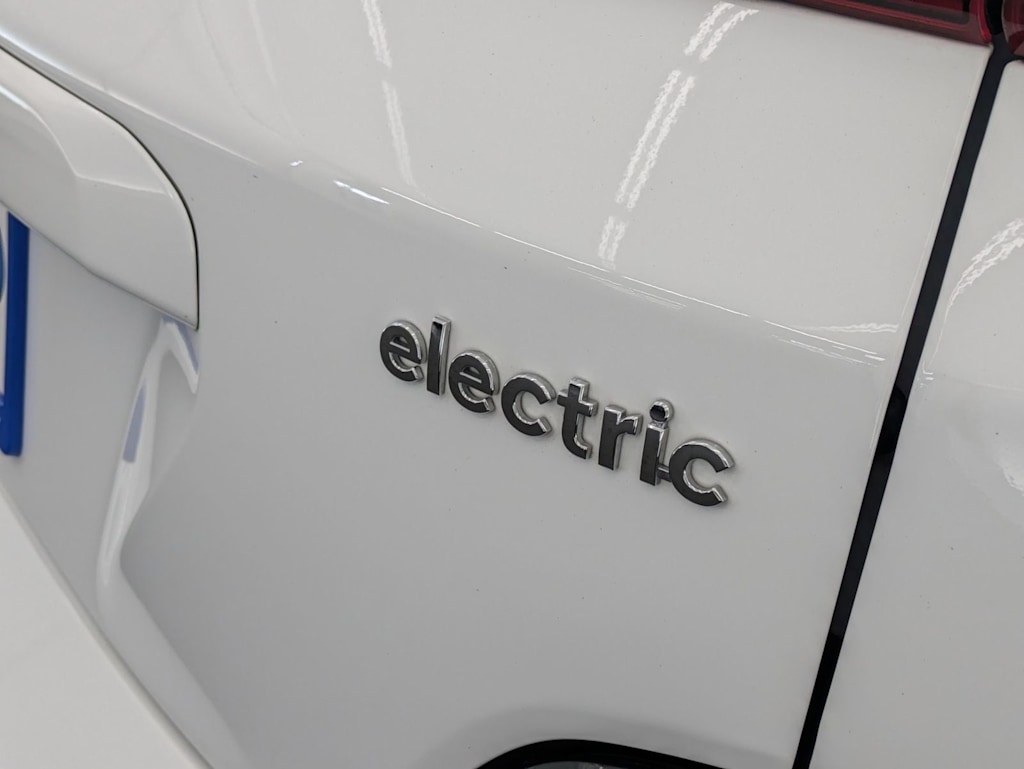 Thumbnail: 2023 Hyundai Kona - 6