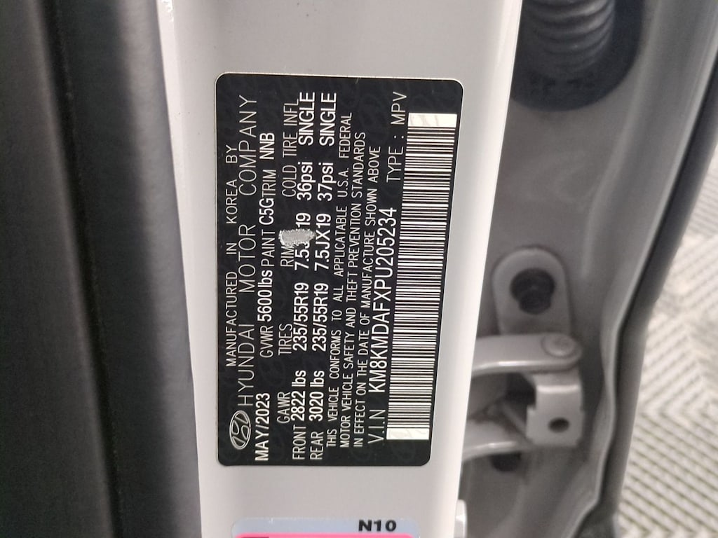 Thumbnail: 2023 Hyundai Ioniq 5 - 18