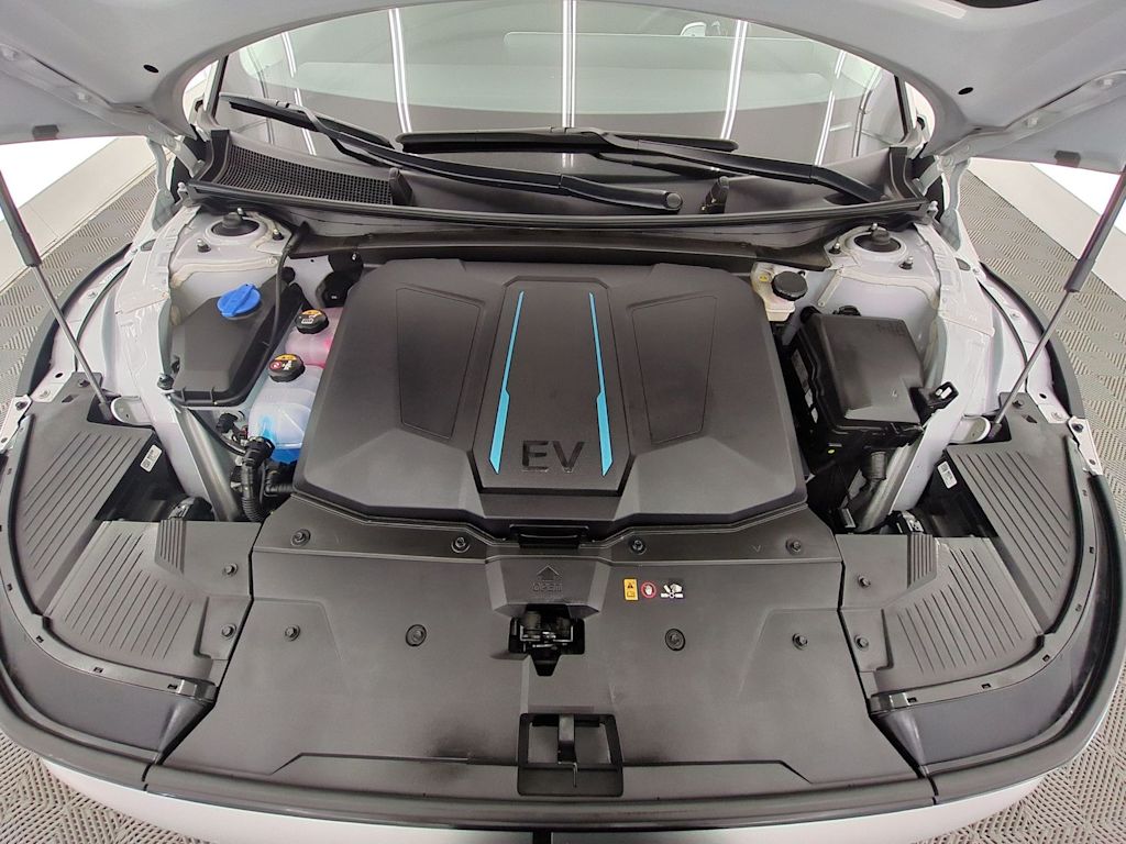 Thumbnail: 2023 Hyundai Ioniq 5 - 7