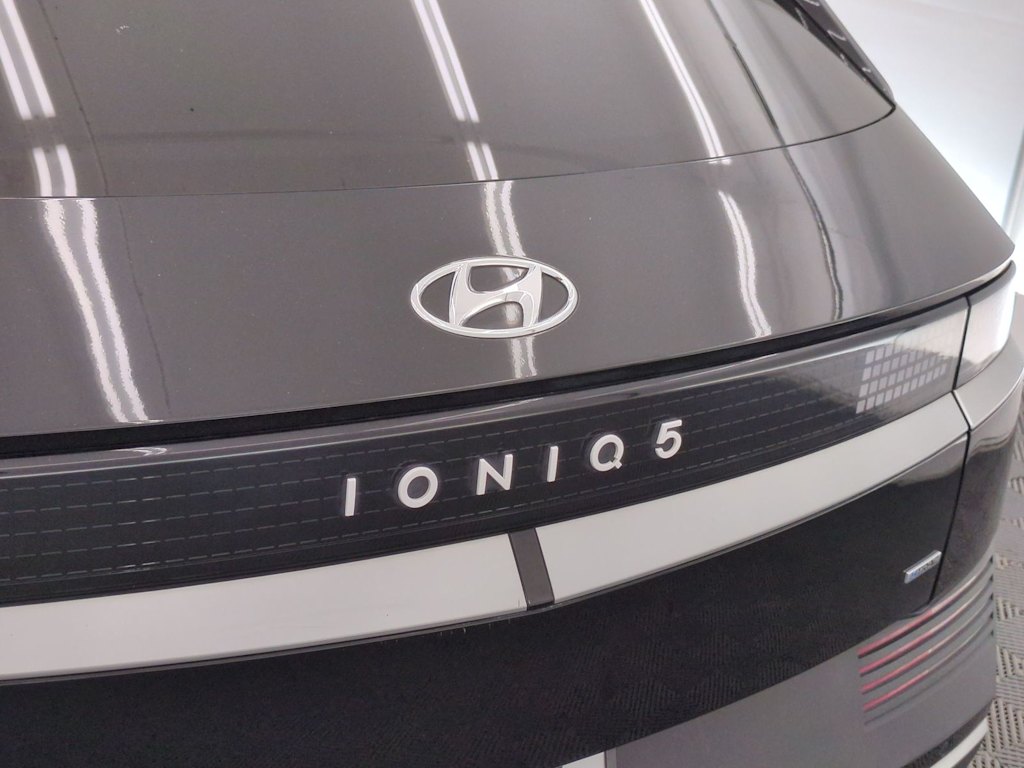 Thumbnail: 2024 Hyundai Ioniq 5 - 24