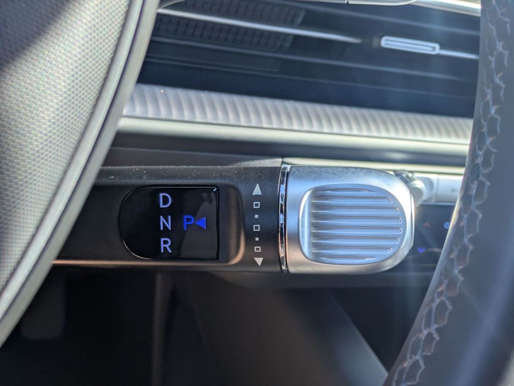 Thumbnail: 2024 Hyundai Ioniq 6 - 33