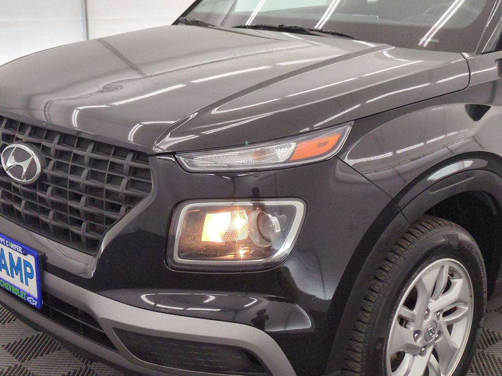 Thumbnail: 2025 Hyundai Venue - 24