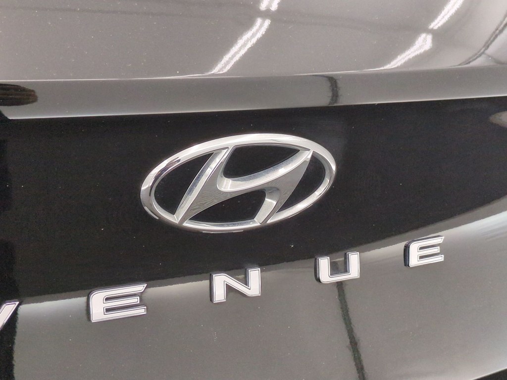 Thumbnail: 2025 Hyundai Venue - 7