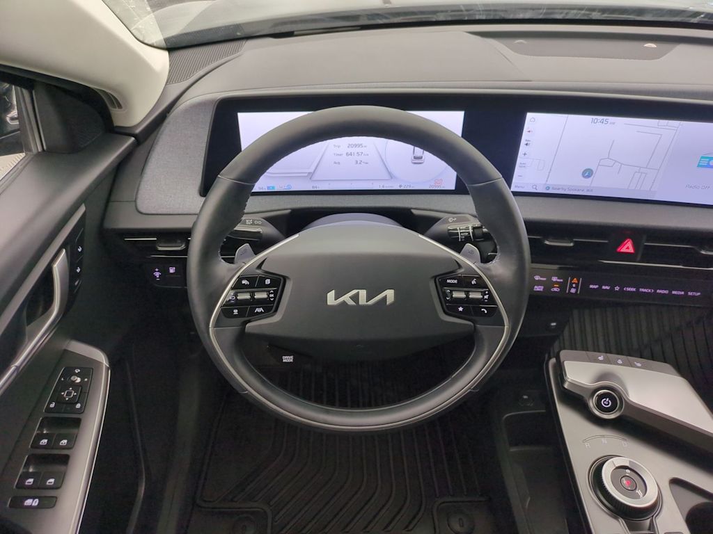 Thumbnail: 2024 Kia EV6 - 13
