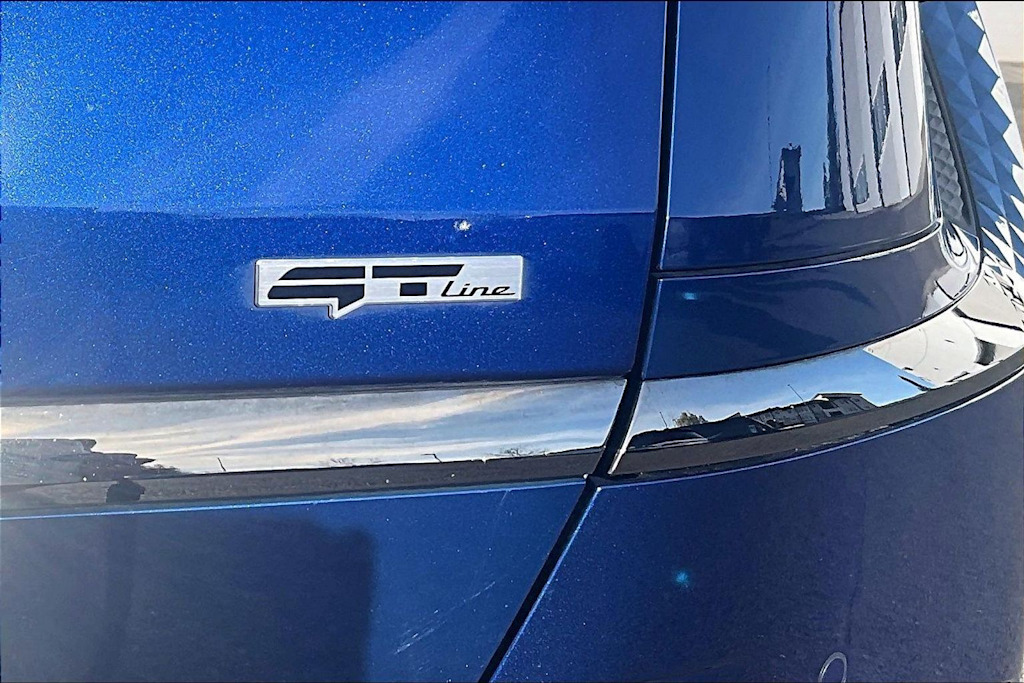 Thumbnail: 2023 Kia EV6 - 6