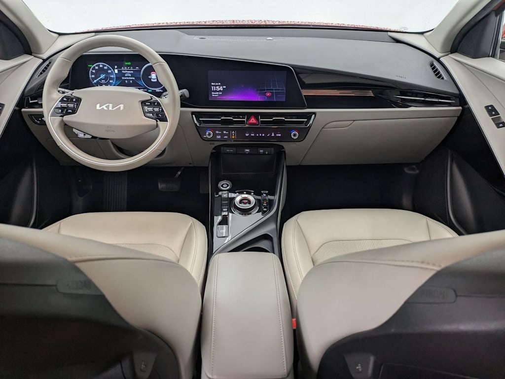 Thumbnail: 2023 Kia Niro - 10