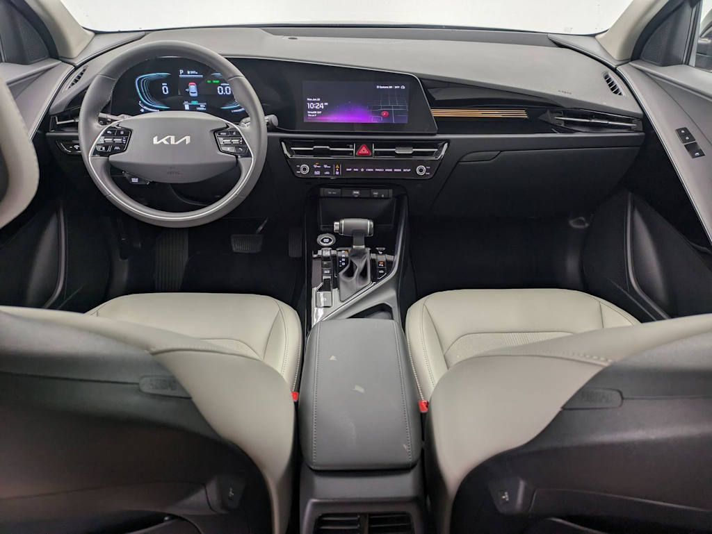 Thumbnail: 2024 Kia Niro - 9