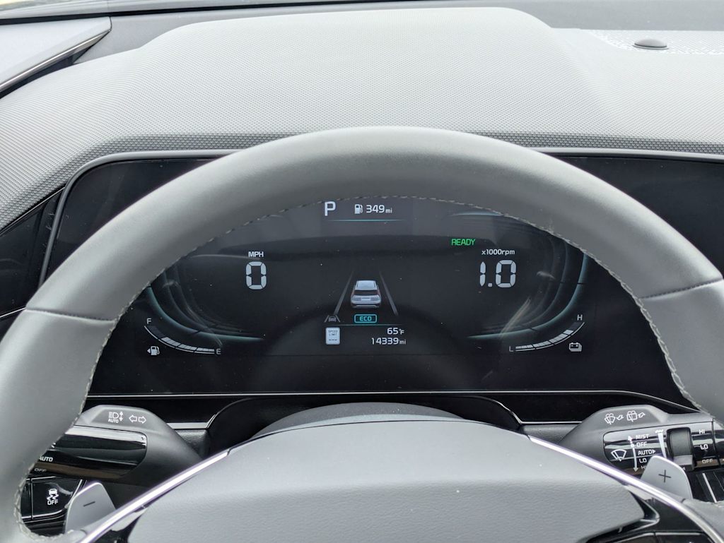 Thumbnail: 2024 Kia Niro - 16
