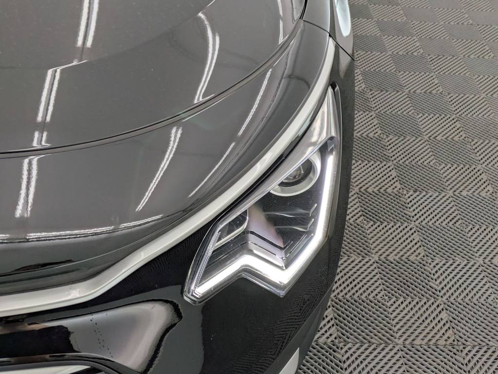 Thumbnail: 2024 Kia Niro - 6