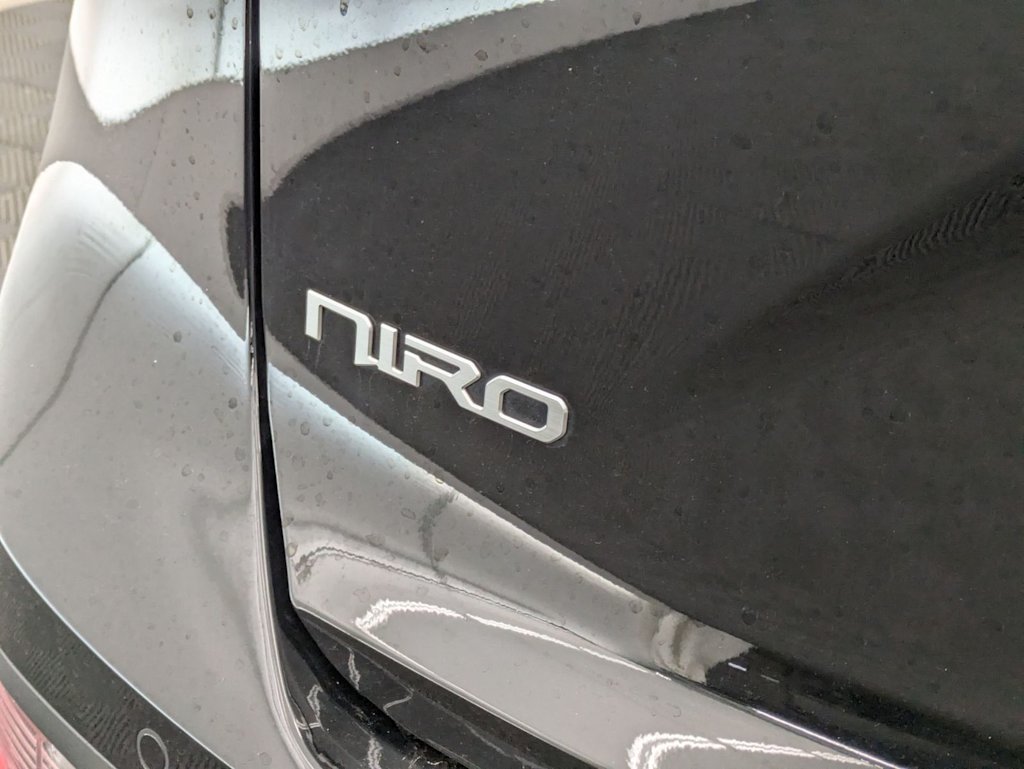 Thumbnail: 2024 Kia Niro - 26