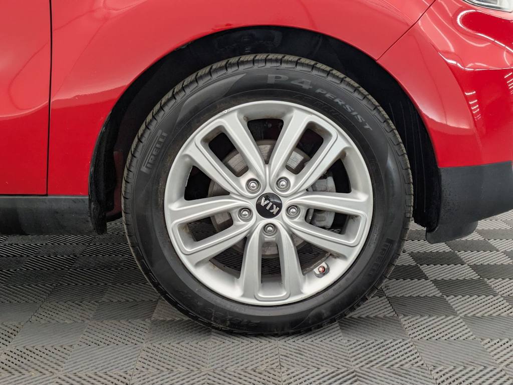 Thumbnail: 2019 Kia Soul - 7